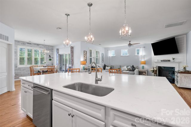 175 Sweet Briar Drive, Fort Mill, SC 29707