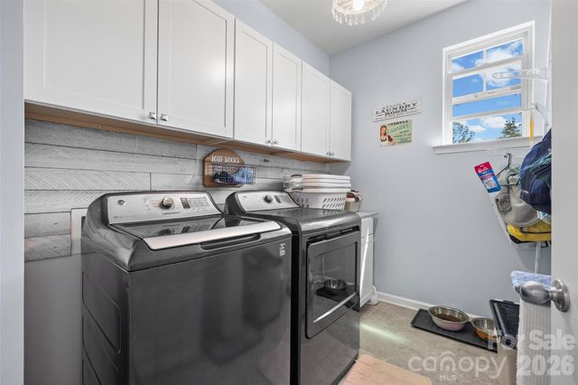 175 Sweet Briar Drive, Fort Mill, SC 29707