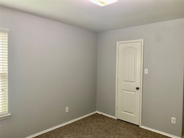 279 Oxford Drive, Fate, TX 75189
