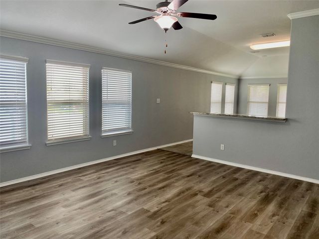 279 Oxford Drive, Fate, TX 75189