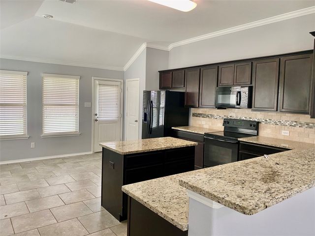 279 Oxford Drive, Fate, TX 75189