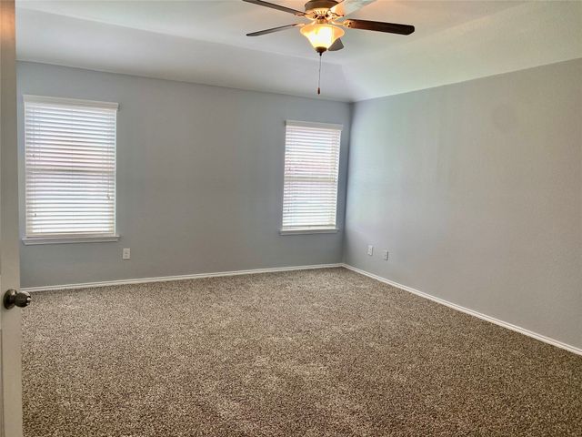 279 Oxford Drive, Fate, TX 75189