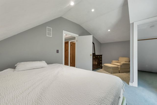470 Banfield Road, Portsmouth, NH 03801