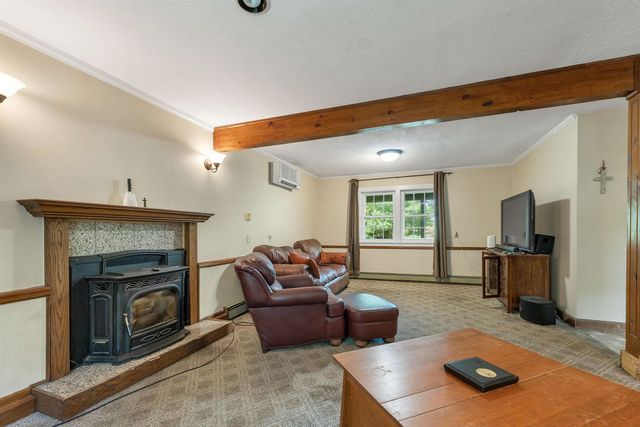470 Banfield Road, Portsmouth, NH 03801