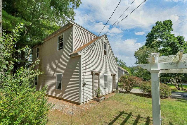 470 Banfield Road, Portsmouth, NH 03801
