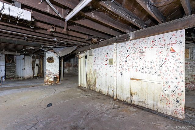 2223 Gray Street, Detroit, MI 48215