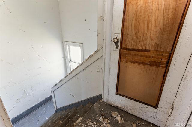 2223 Gray Street, Detroit, MI 48215