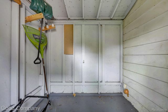 2850 Wolcott Street, Ferndale, MI 48220