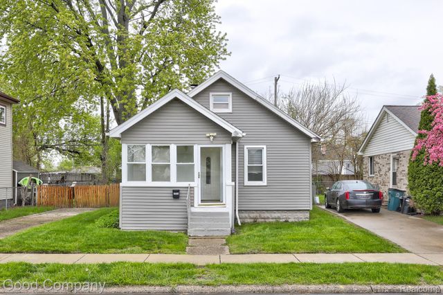 2850 Wolcott Street, Ferndale, MI 48220