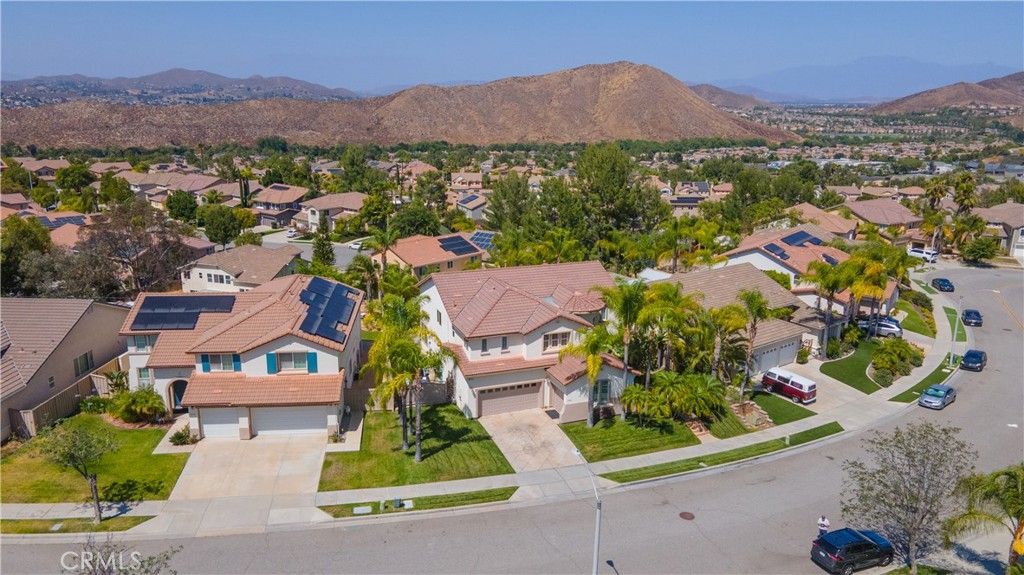 Image 32 of property listing at 31922 Manzanita Lane, Lake Elsinore, CA 92532