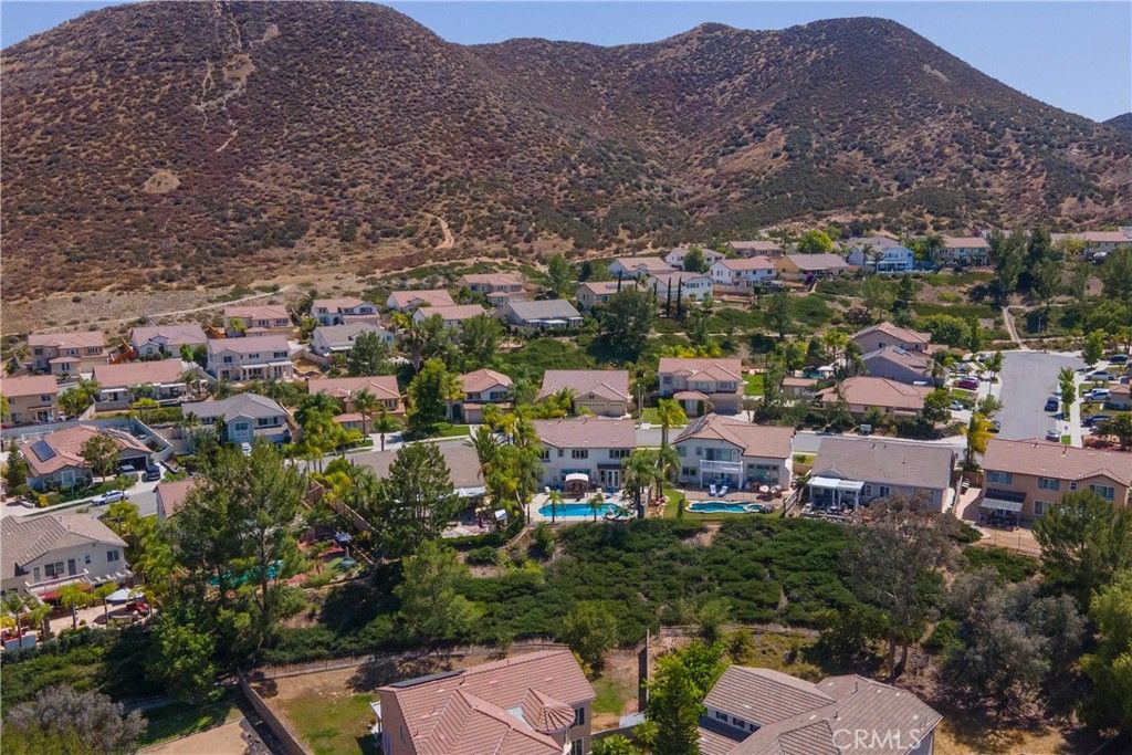 Image 37 of property listing at 31922 Manzanita Lane, Lake Elsinore, CA 92532