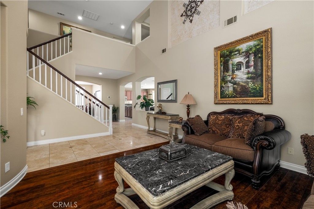 Image 7 of property listing at 31922 Manzanita Lane, Lake Elsinore, CA 92532