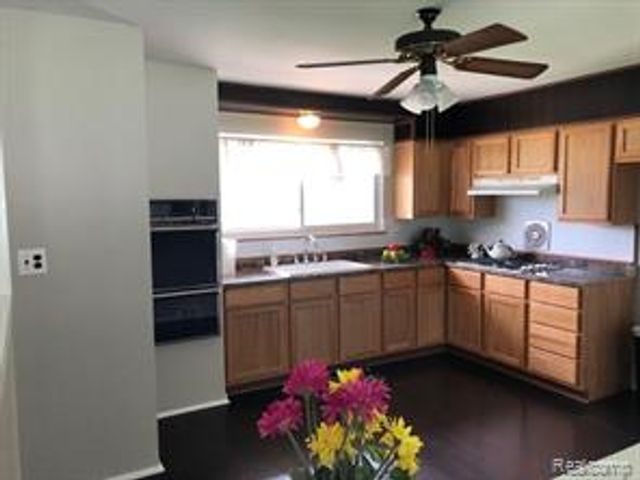 38022 Lyndon Street, Livonia, MI 48154
