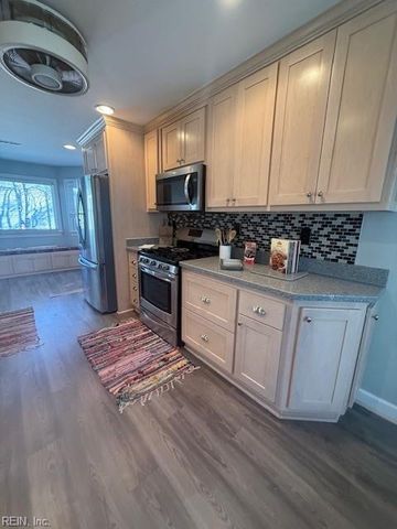 540 Sterling RD, Virginia Beach, VA 23464