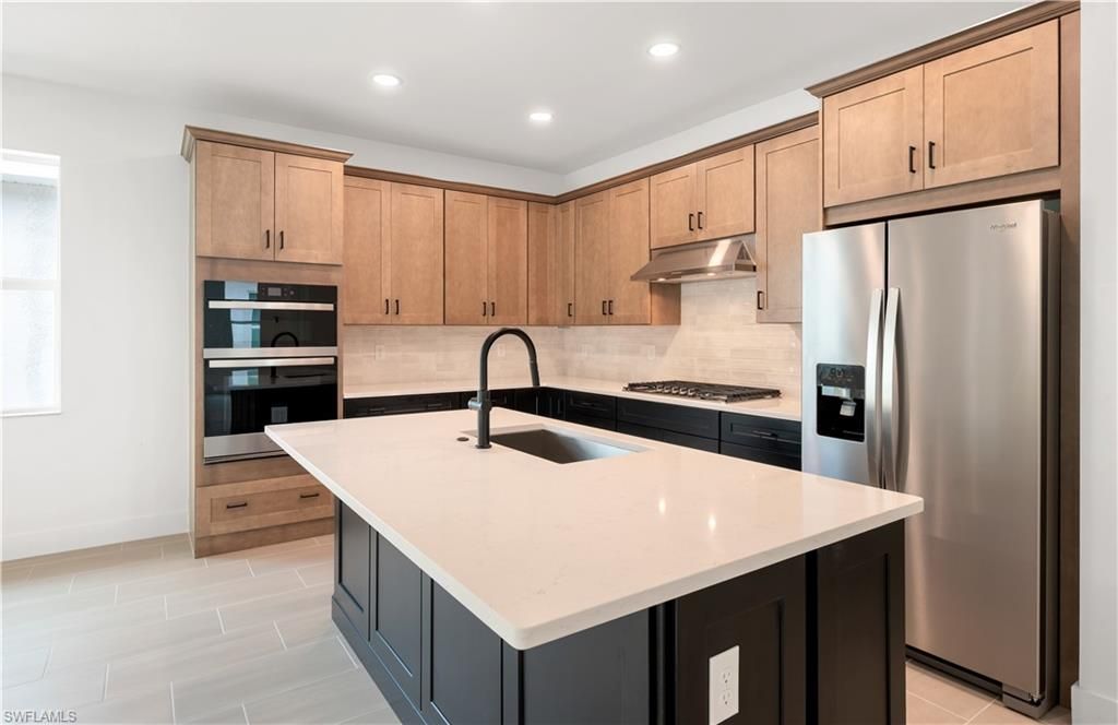 8775 Oceana WAY, NAPLES, FL 34114 — photo 3