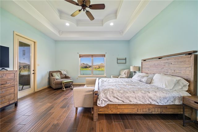 531 PINEHURST Dr, Portland, TX 78374