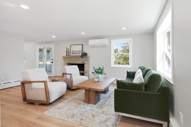 98 Towne Way, Marshfield, MA 02050