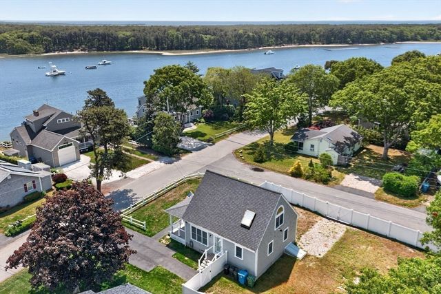 245 Edgewater Drive East, Falmouth, MA 02536