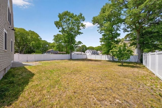 245 Edgewater Drive East, Falmouth, MA 02536