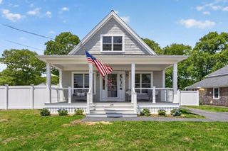 245 Edgewater Drive East, Falmouth, MA 02536