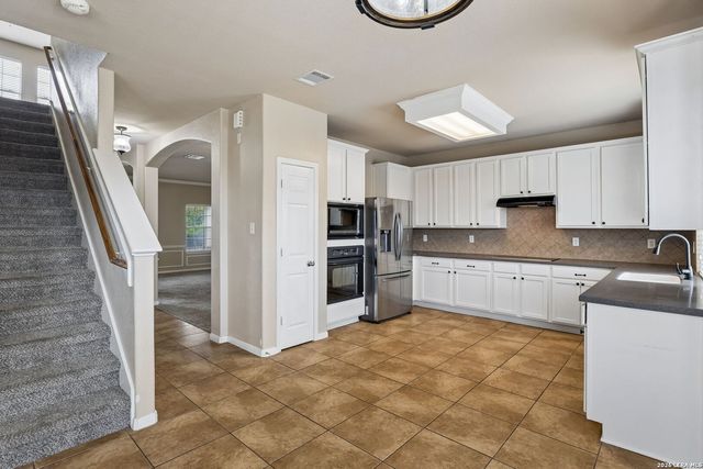 509 CHAPEL BND, New Braunfels, TX 78130