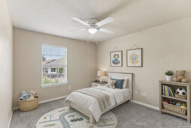 509 CHAPEL BND, New Braunfels, TX 78130