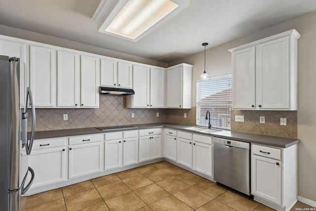 509 CHAPEL BND, New Braunfels, TX 78130