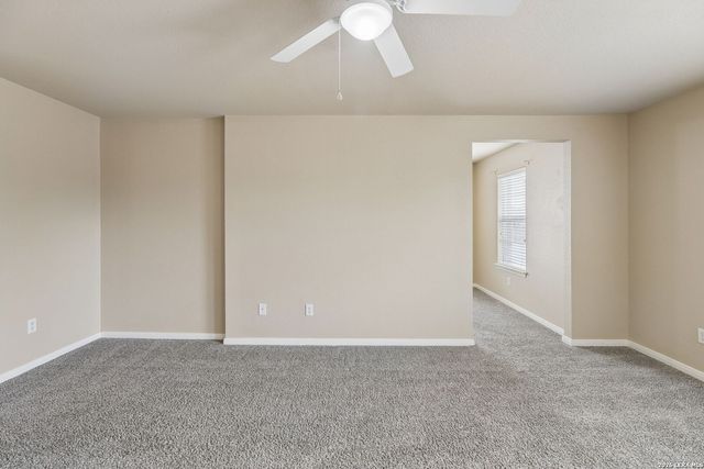 509 CHAPEL BND, New Braunfels, TX 78130