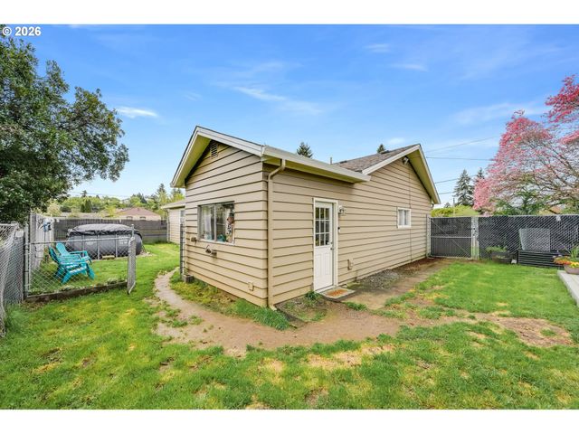 2001 GENERAL ANDERSON Ave, Vancouver, WA 98661