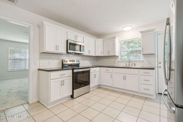 423 SOUTH Boulevard, Macclenny, FL 32063