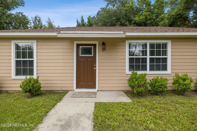 423 SOUTH Boulevard, Macclenny, FL 32063