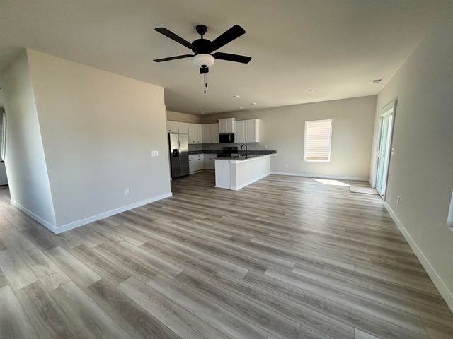 438 West Claywalk Road, Woodruff, SC 29388