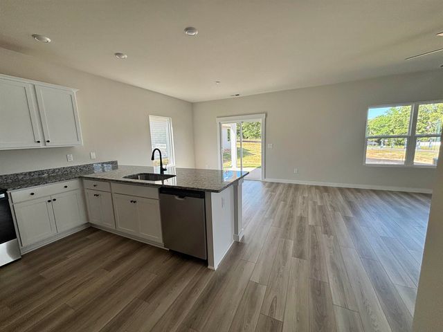 438 West Claywalk Road, Woodruff, SC 29388