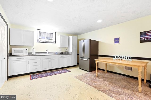 10105 WORMAN DR, King George, VA 22485