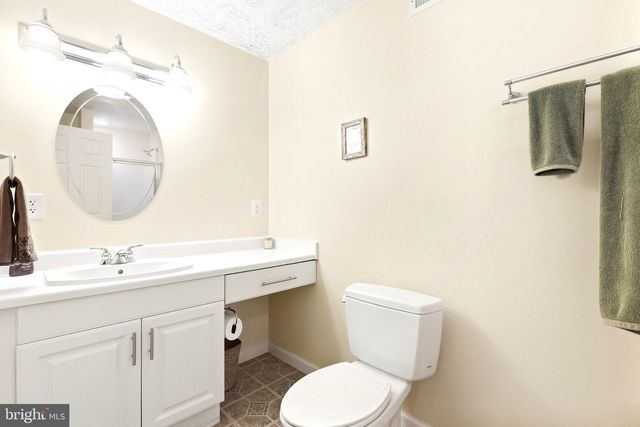 10105 WORMAN DR, King George, VA 22485