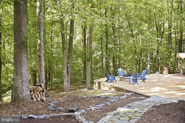 10105 WORMAN DR, King George, VA 22485