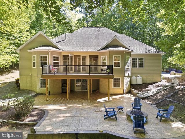 10105 WORMAN DR, King George, VA 22485