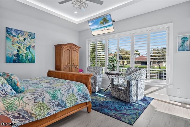 2001 SW 2nd TER, Cape Coral, FL 33991
