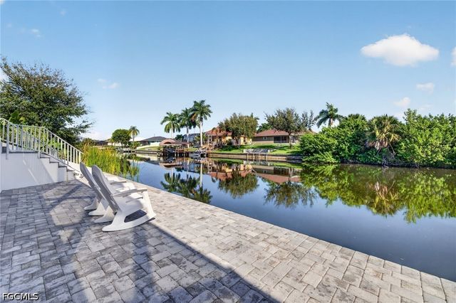 2001 SW 2nd TER, Cape Coral, FL 33991