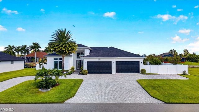 2001 SW 2nd TER, Cape Coral, FL 33991