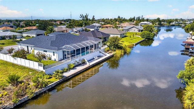 2001 SW 2nd TER, Cape Coral, FL 33991