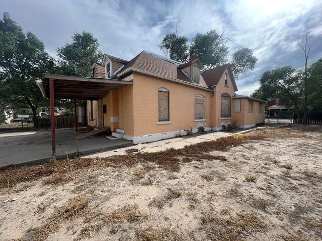 1032 Lake Ave, Pueblo, CO 81004