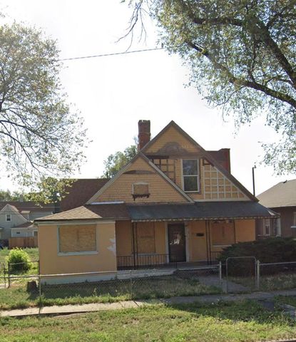 1032 Lake Ave, Pueblo, CO 81004