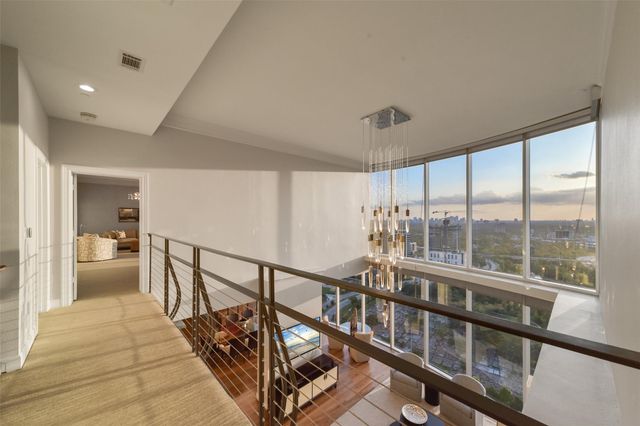 3333 Allen Parkway 3003, Houston, TX 77019