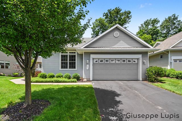 1023 Kensington Street Nw 126, City Of Walker, MI 49534