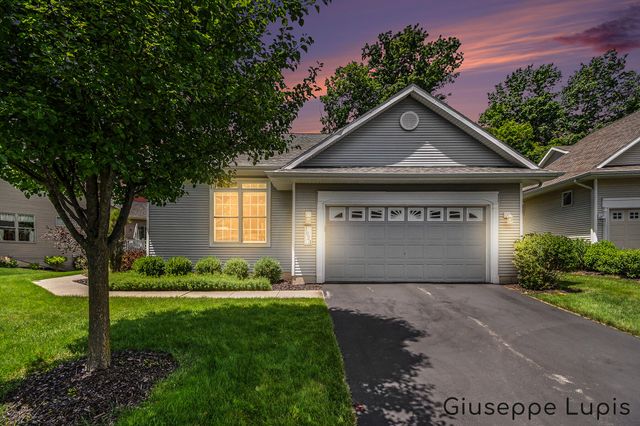 1023 Kensington Street Nw 126, City Of Walker, MI 49534