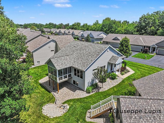 1023 Kensington Street Nw 126, City Of Walker, MI 49534