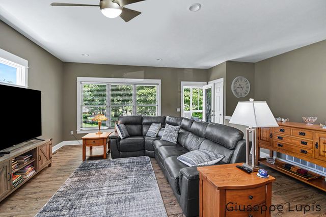 1023 Kensington Street Nw 126, City Of Walker, MI 49534