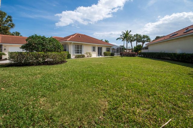 280 Kelsey Park Circle, Palm Beach Gardens, FL 33410