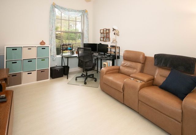 280 Kelsey Park Circle, Palm Beach Gardens, FL 33410